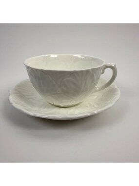 Coalport Countryware Teacup & Saucer Bone China White Embossed Cabbage Leaf